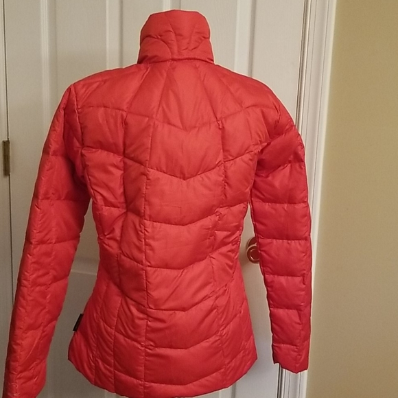 Obermeyer red ski jacket - Picture 7 of 10